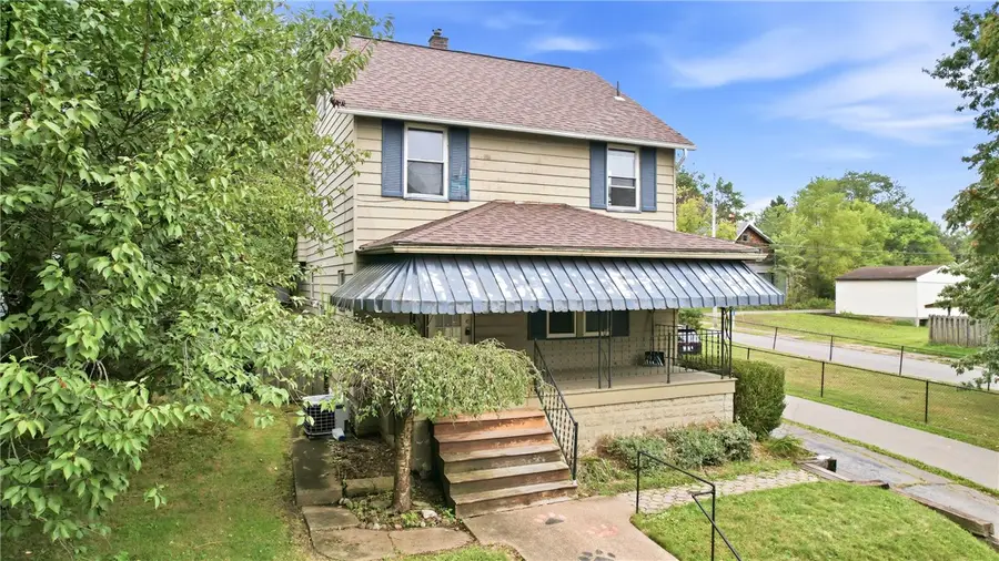 266 Jefferson Ave, Sharon, PA 16146 - #3