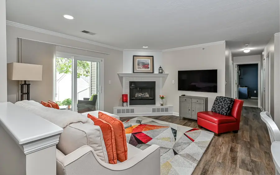 2101 Lenox Oval, Ross, PA 15237 - #3