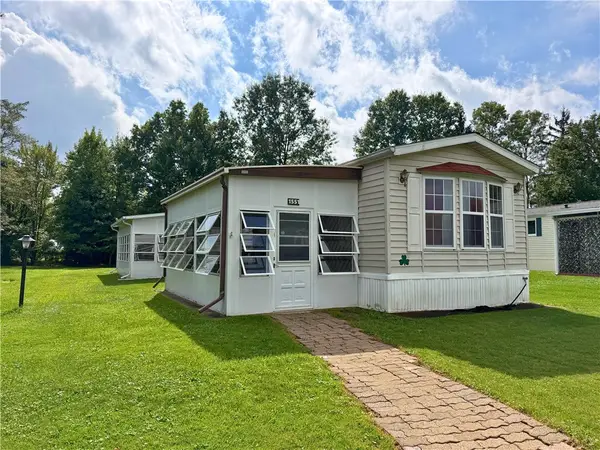 1551 Lee Lane, Grove City, PA 16127
