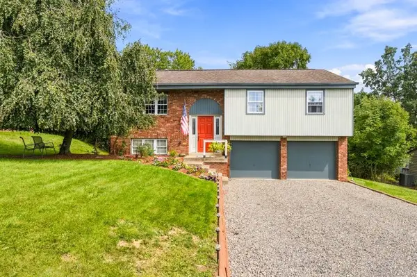 4914 Wickloe Dr, Gibsonia, PA 15044 - #1