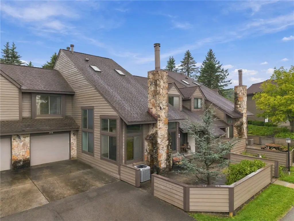 N4 Sunridge Drive, Champion, PA 15622 - #1
