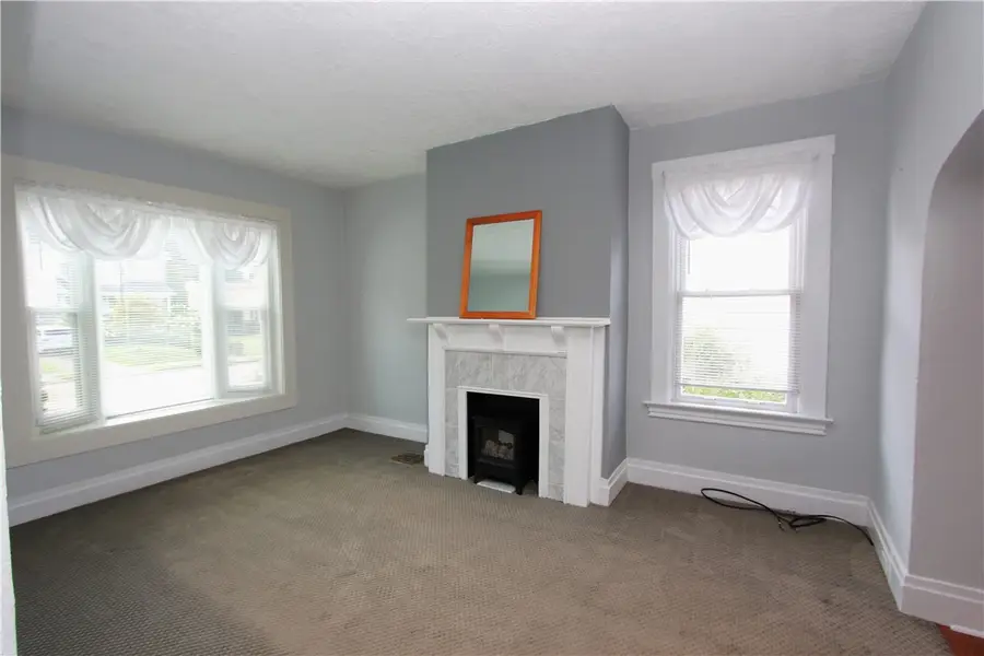 52 Linshaw Ave, Pittsburgh, PA 15205 - #2