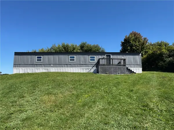 1858 Shenango Rd, Wampum, PA 16157