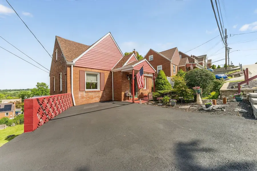 3808 Middleboro Road, Pittsburgh, PA 15234 - #3