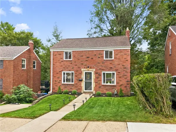 3949 Meadowbrook Blvd, Pittsburgh, PA 15227