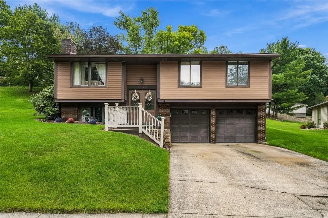 6119 Chatham Dr, Aliquippa, PA 15001 - #1