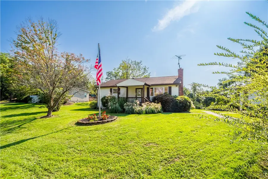 614 Mount Hope Ridge Rd, Claysville, PA 15323 - #3