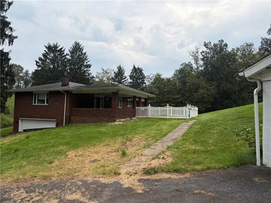 353 Slaughter Hollow Rd, Irwin, PA 15642 - #2