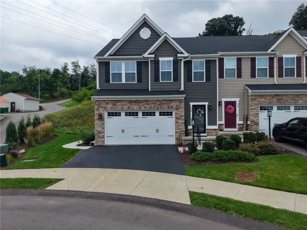 224 Dana Dr, Sewickley, PA 15143 - #1