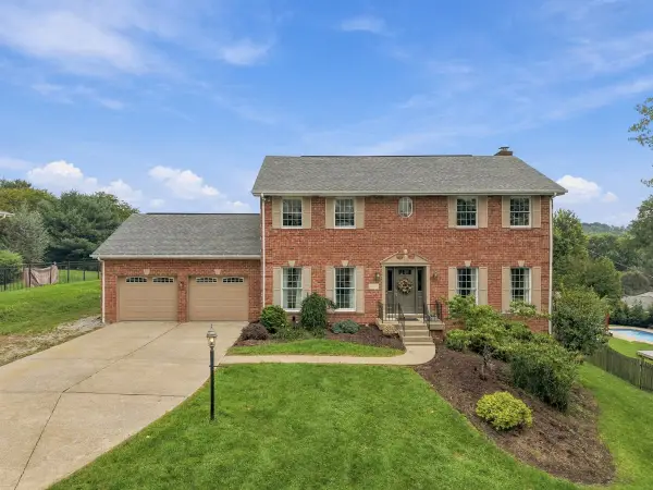 122 Highvue Drive, Venetia, PA 15367
