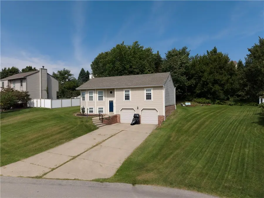 406 S Point Ct, South Fayette, PA 15057 - #3