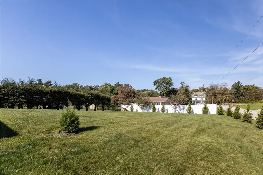 9659 Shirley Dr, Allison Park, PA 15101 - #3
