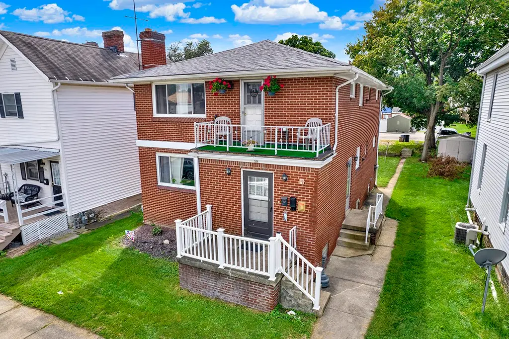 524 Chestnut St, Greensburg, PA 15601 - #1