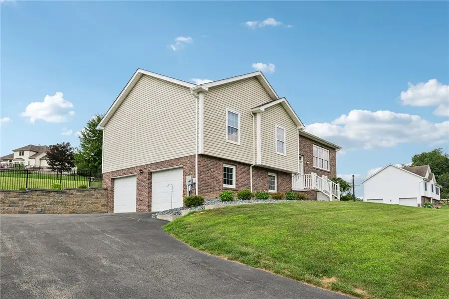 196 Weathervane Dr, Slippery Rock, PA 16057 - #3