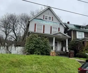 112 Hazen Pl, Sharon, PA 16146 - #1