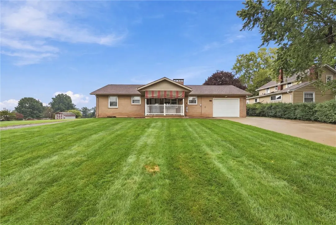 380 High St, Saxonburg, PA 16056 - #1