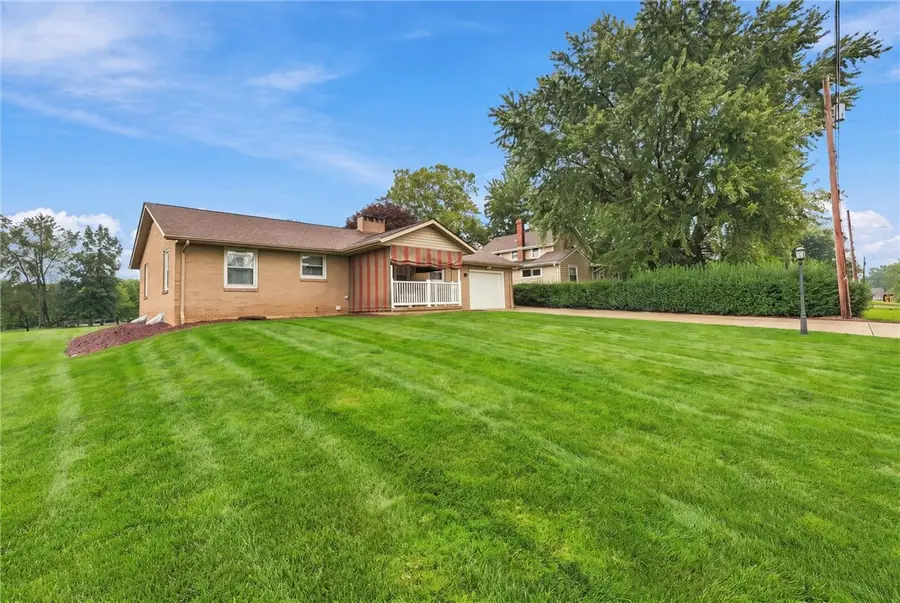 380 High St, Saxonburg, PA 16056 - #2