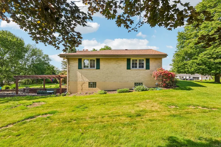 9102 Foxhunt, Pittsburgh, PA 15237 - #3