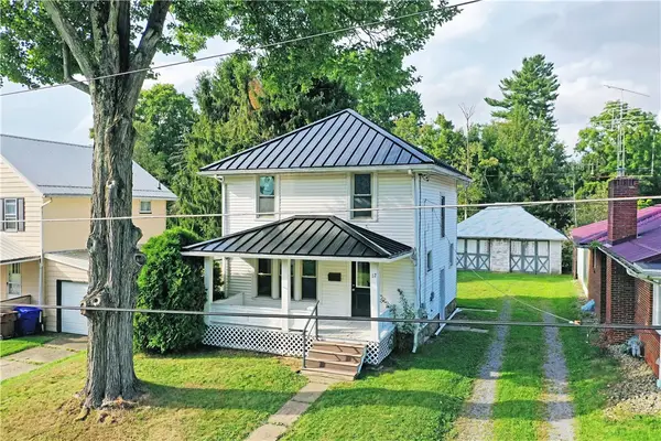 12 E Stewart Ave, Greenville, PA 16125