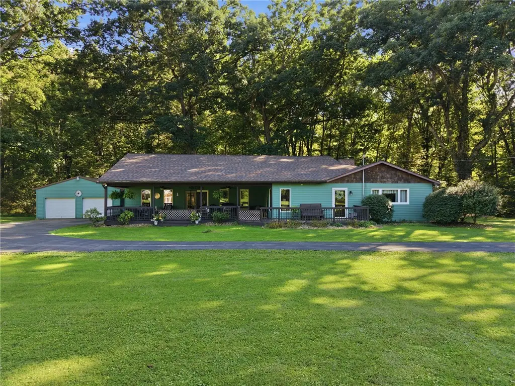 2140 Trout Island Rd, Hermitage, PA 16148 - #1