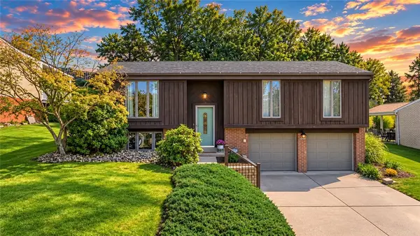 1064 Fiddleback Dr, Mc Kees Rocks, PA 15136