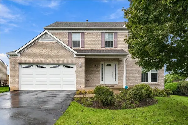 336 Indian Ridge Dr, Coraopolis, PA 15108