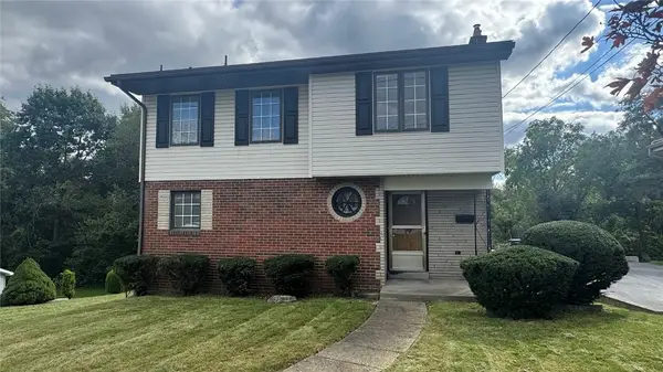 3832 Cynthia Dr, Pittsburgh, PA 15227