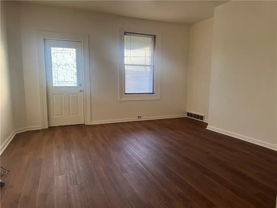 294 Beaver St, Leetsdale, PA 15056 - #3