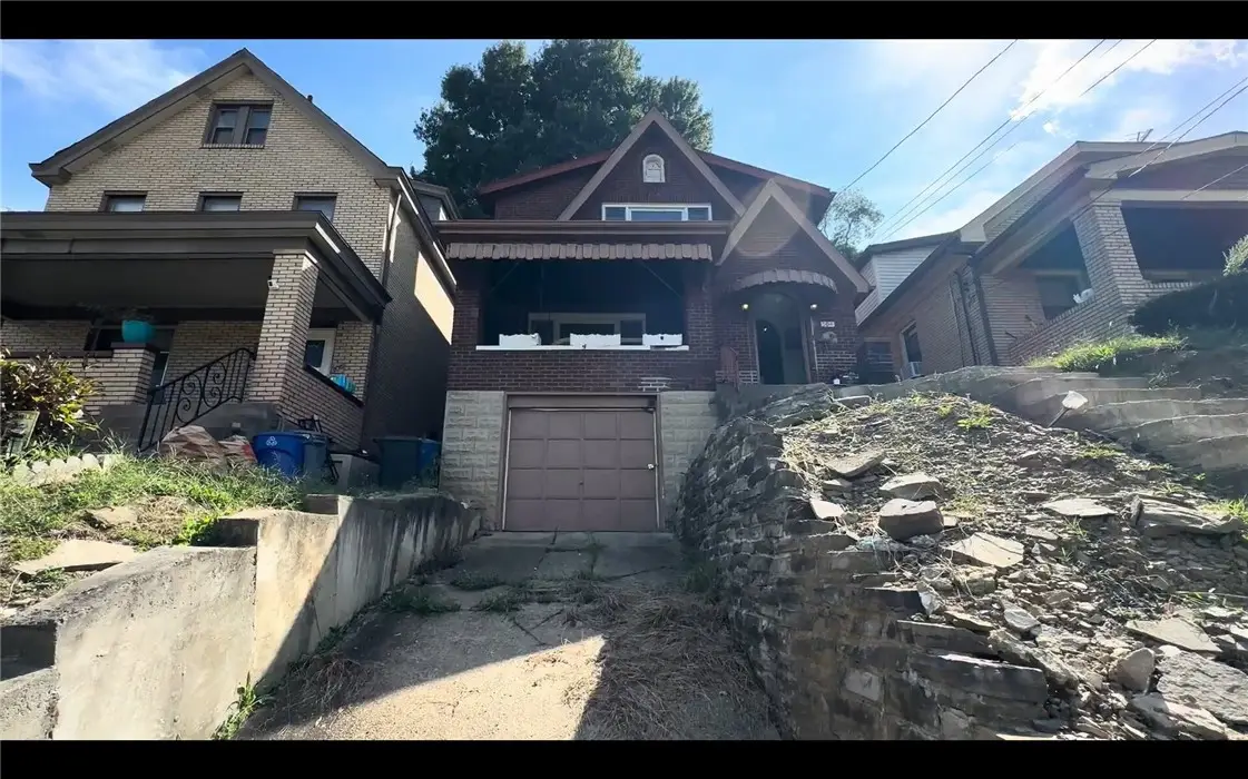 304 E Garden Rd, Pittsburgh, PA 15227 - #1