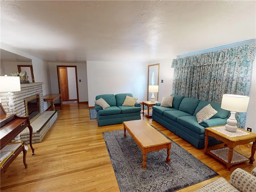 220 Decatur Dr, Butler, PA 16002 - #3