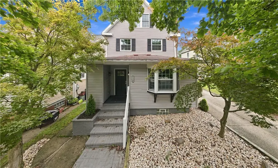 1112 Montana Ave, Natrona Heights, PA 15065 - #2