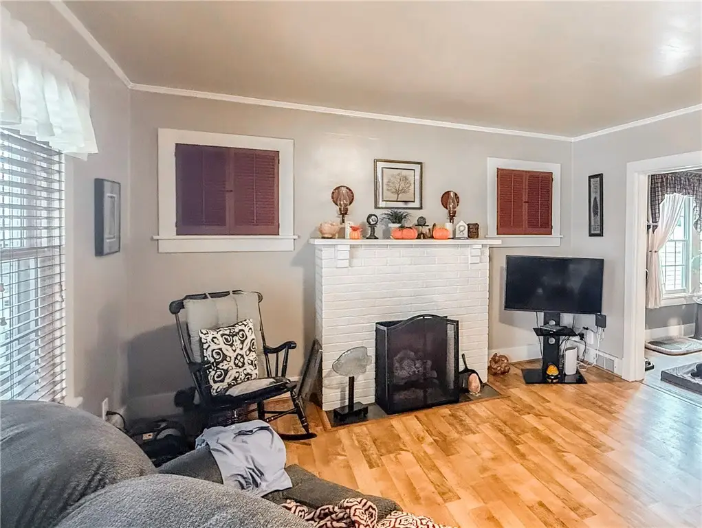 127 E Coffey St, Uniontown, PA 15401 - #1