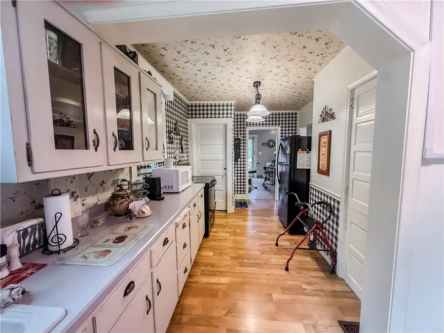 127 E Coffey St, Uniontown, PA 15401 - #3
