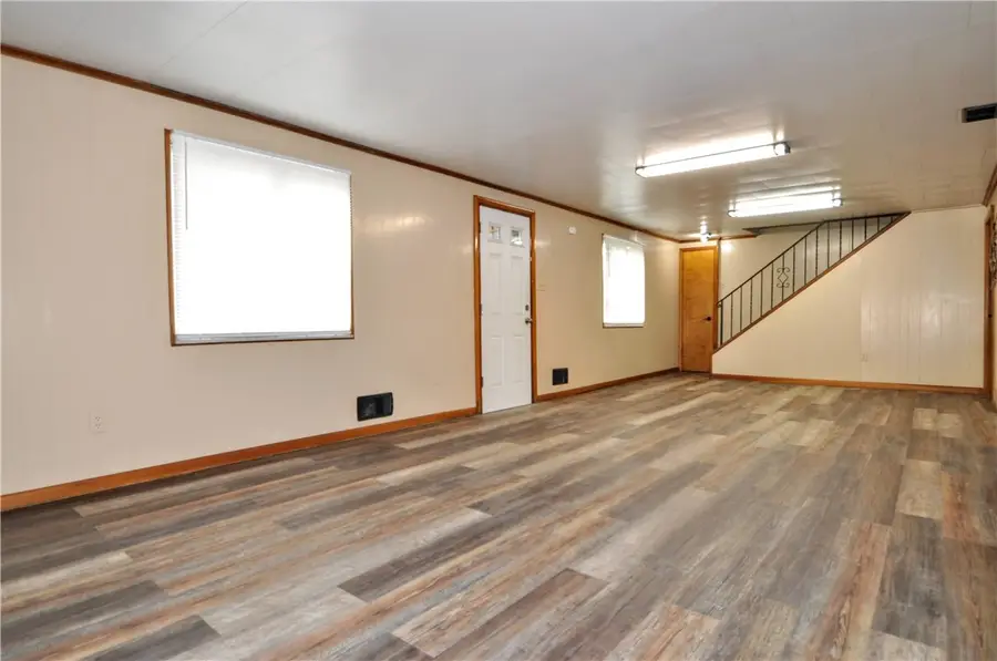 432 Oregon Ave, Glassport, PA 15045 - #3