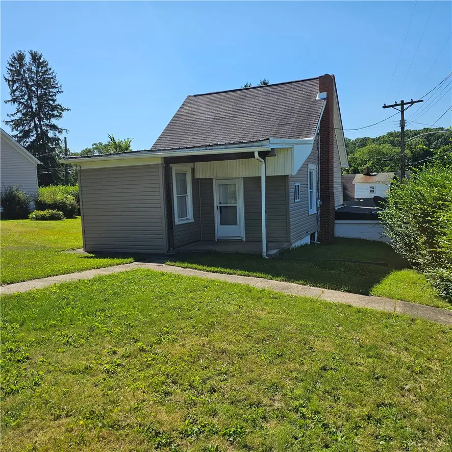 2416 26th Street, Beaver Falls, PA 15010 - #2