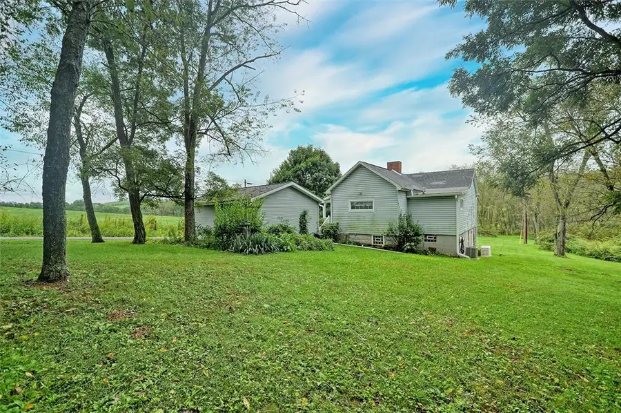 23 Ridge Road, Avella, PA 15312 - #3