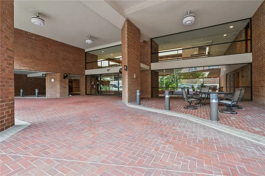 307 S Dithridge #208, Pittsburgh, PA 15213 - #2