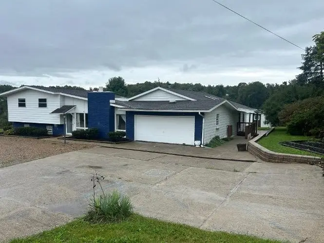 7696 National Pike, Uniontown, PA 15401 - #1