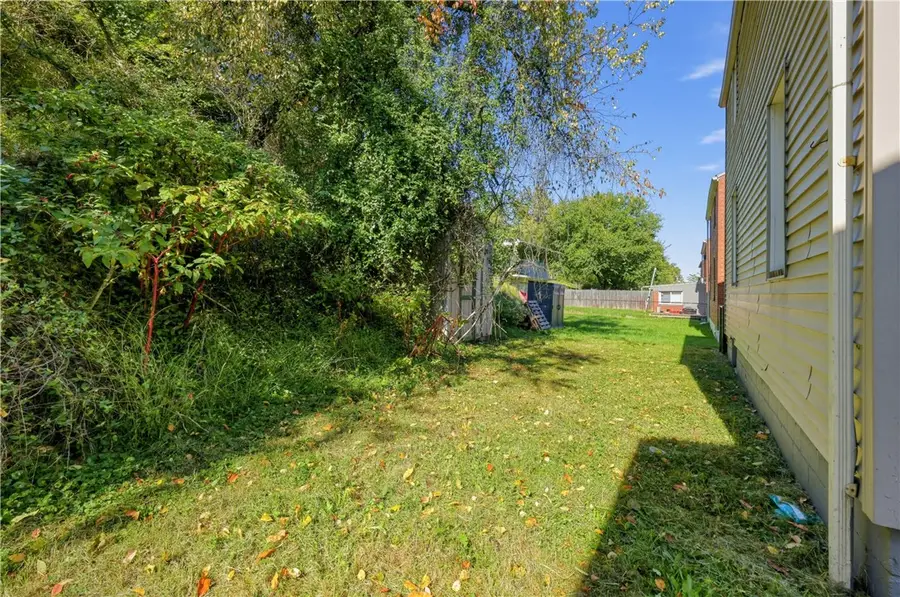 1318 Romine Ave, Port Vue, PA 15133 - #2