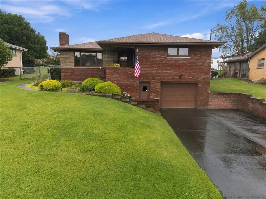 656 N Geary, Mount Pleasant, PA 15666 - #2