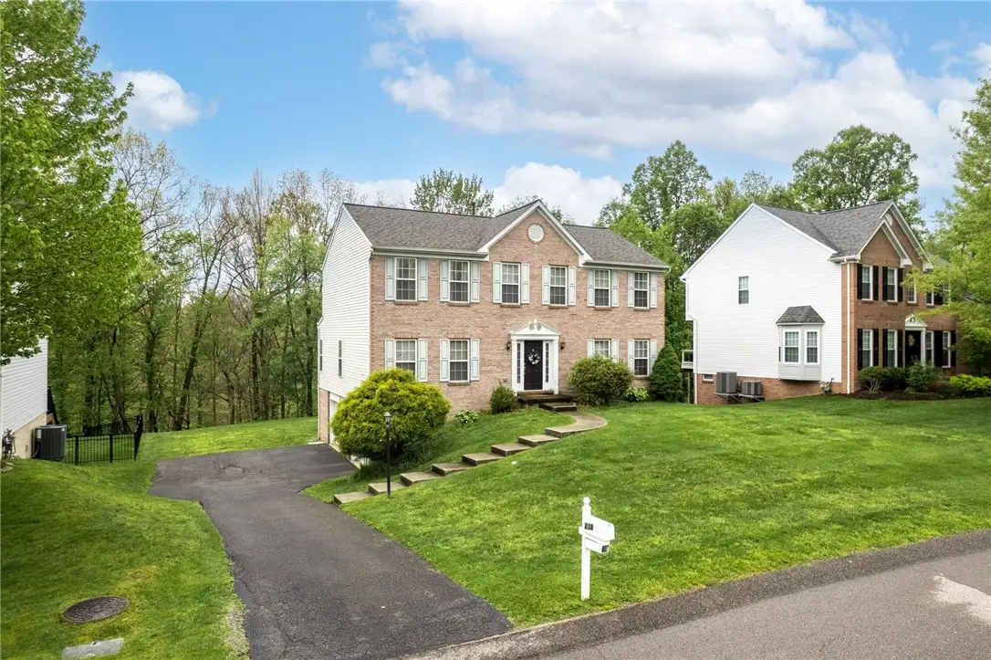 238 Gary Dr, Sewickley, PA 15143 - #1
