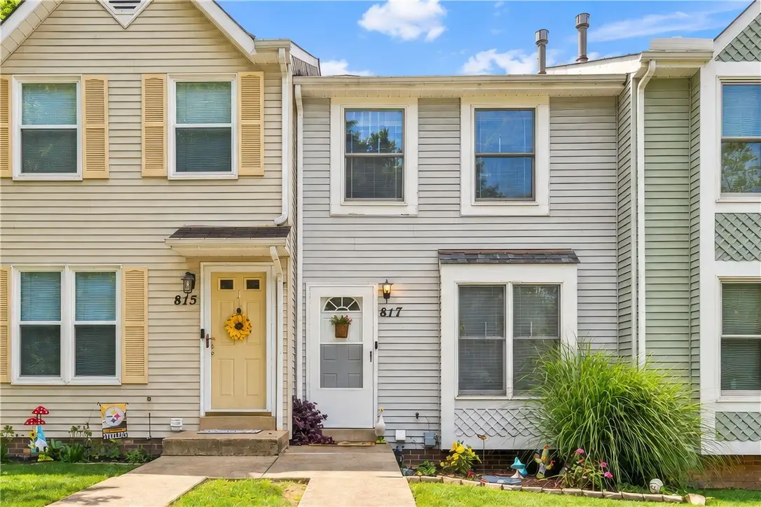 817 Elm Ct, Oakdale, PA 15071 - #1