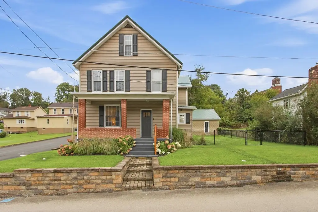 403 3rd Ave, Sutersville, PA 15083 - #1