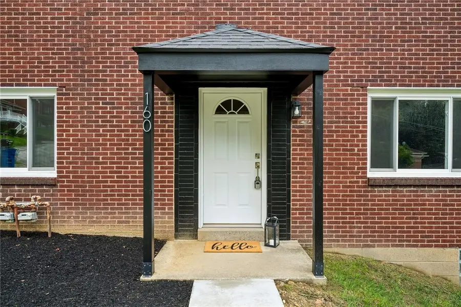 160-162 Faybern Dr, Verona, PA 15147 - #3