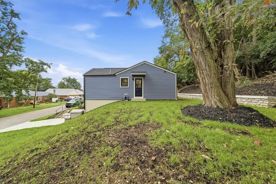 343 Thomas Street, Carnegie, PA 15106 - #3