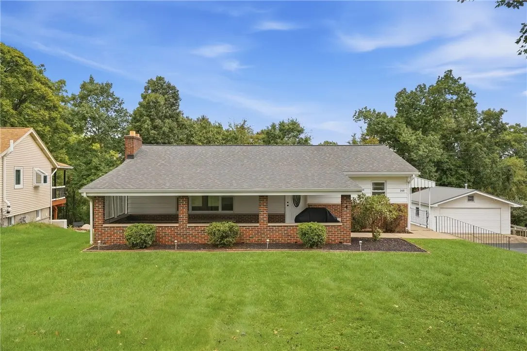149 Delaware Dr, Butler, PA 16001 - #1