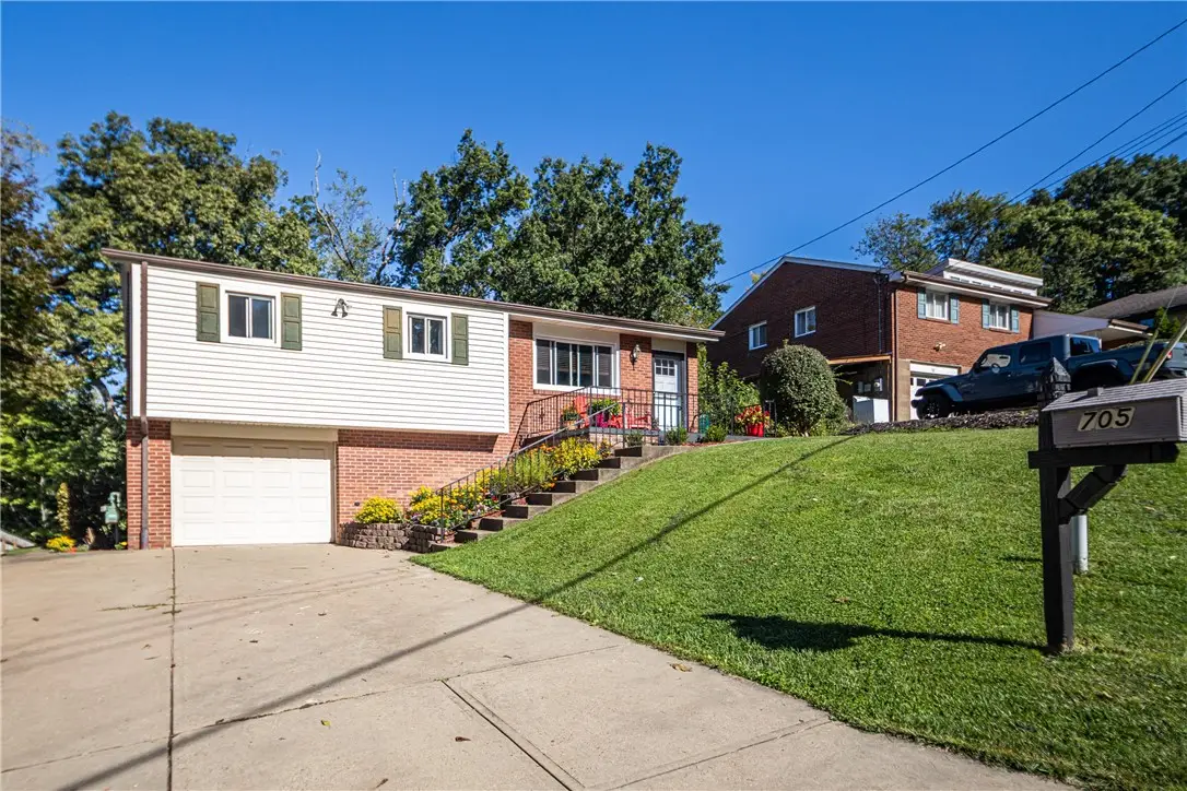 705 Victory Rd, Allison Park, PA 15101 - #1