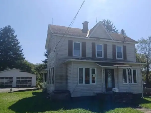 310 Hayes St, Windber, PA 15963