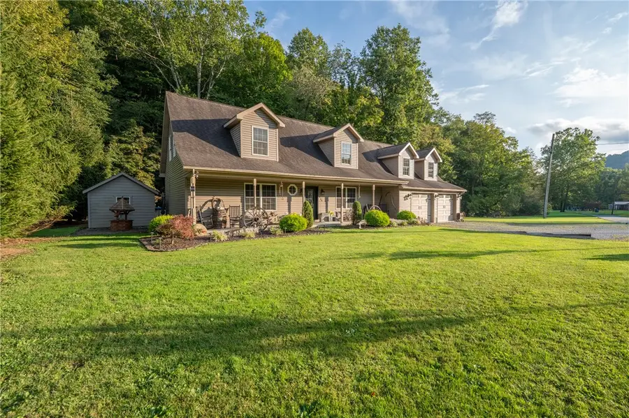 460 Back Creek Rd, Champion, PA 15622 - #2