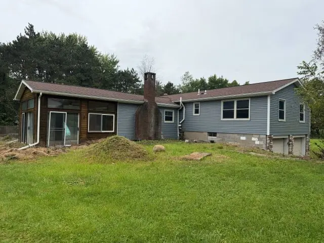 1656 Pulaski Mercer Rd, Mercer, PA 16137 - #3